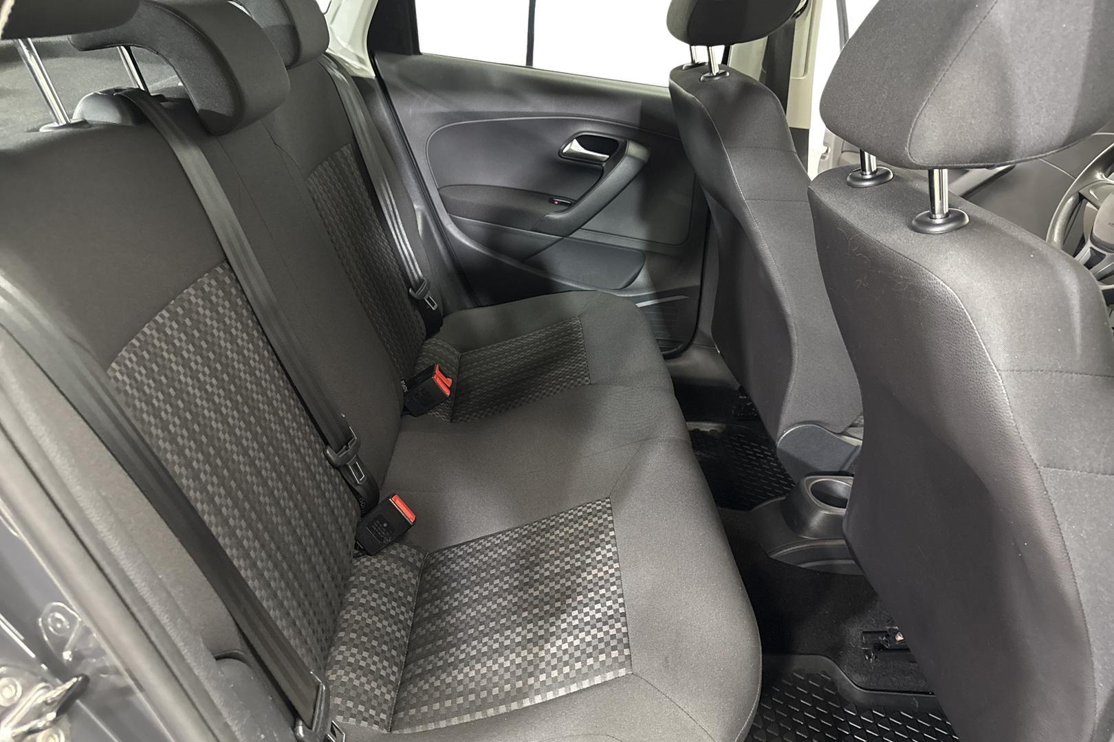 Volkswagen Polo 2015