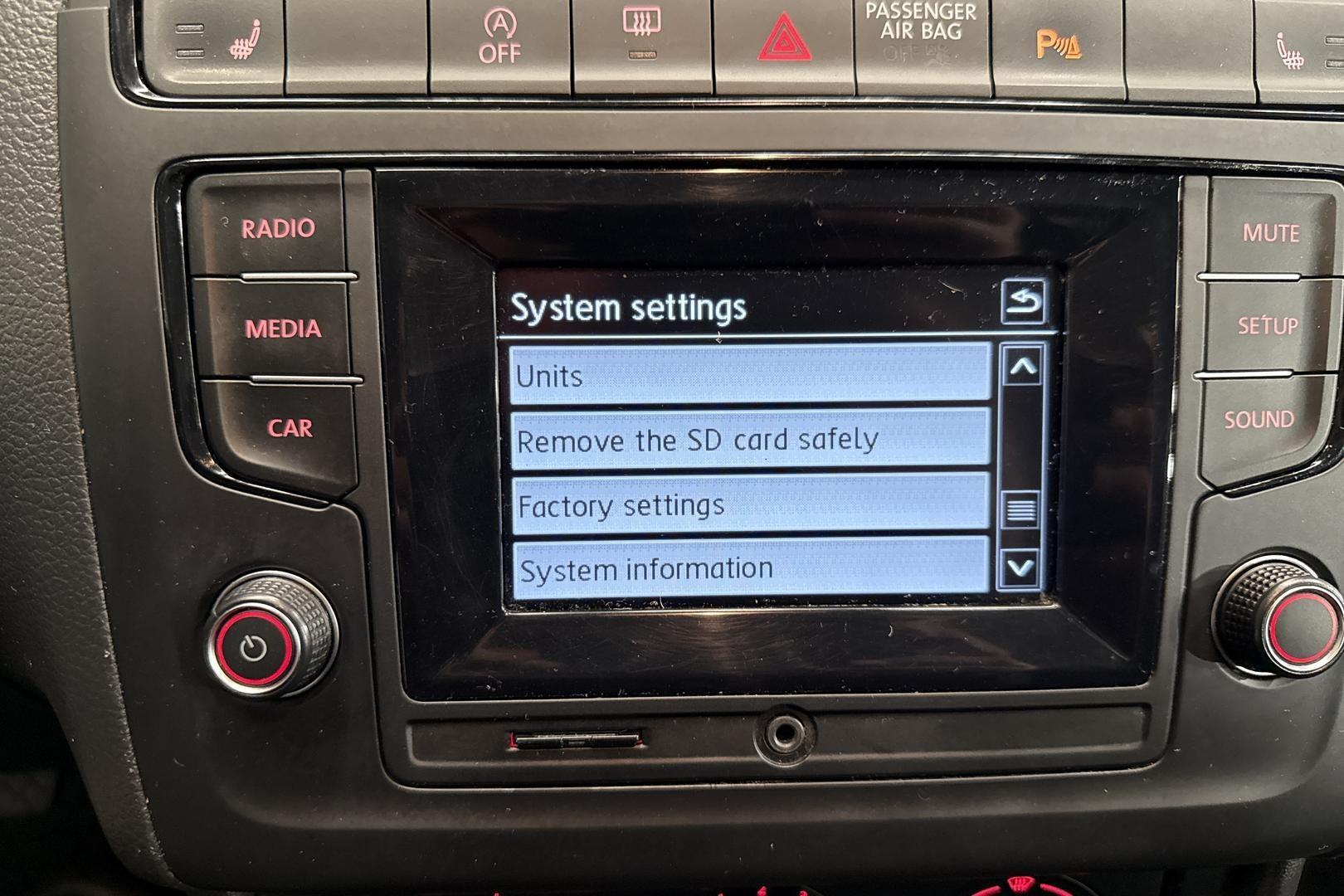 Volkswagen Polo 2015