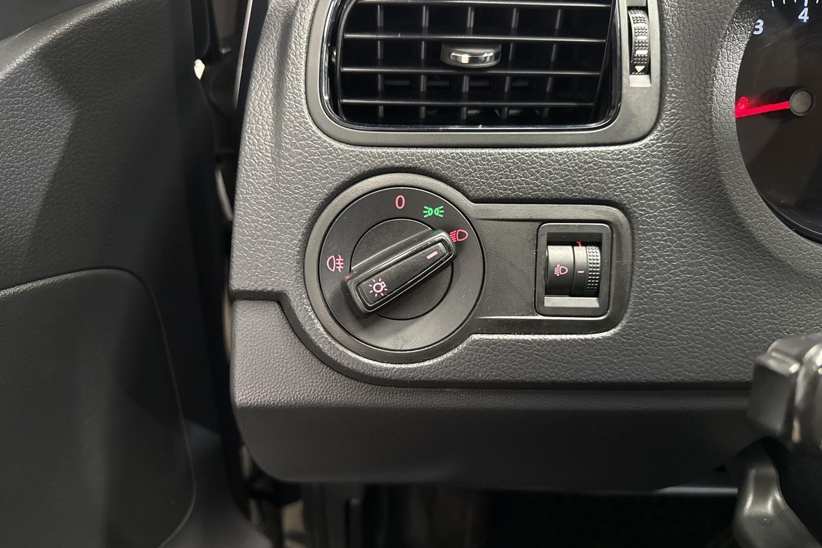 Volkswagen Polo 2015