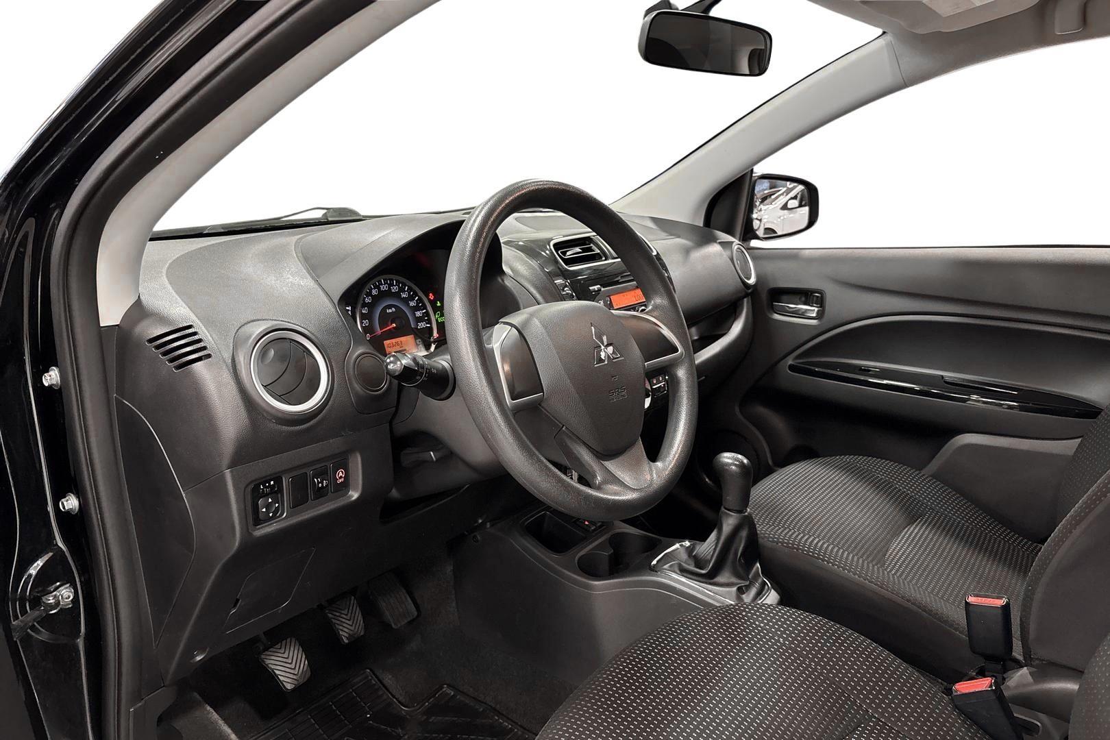 Mitsubishi Space Star 2016