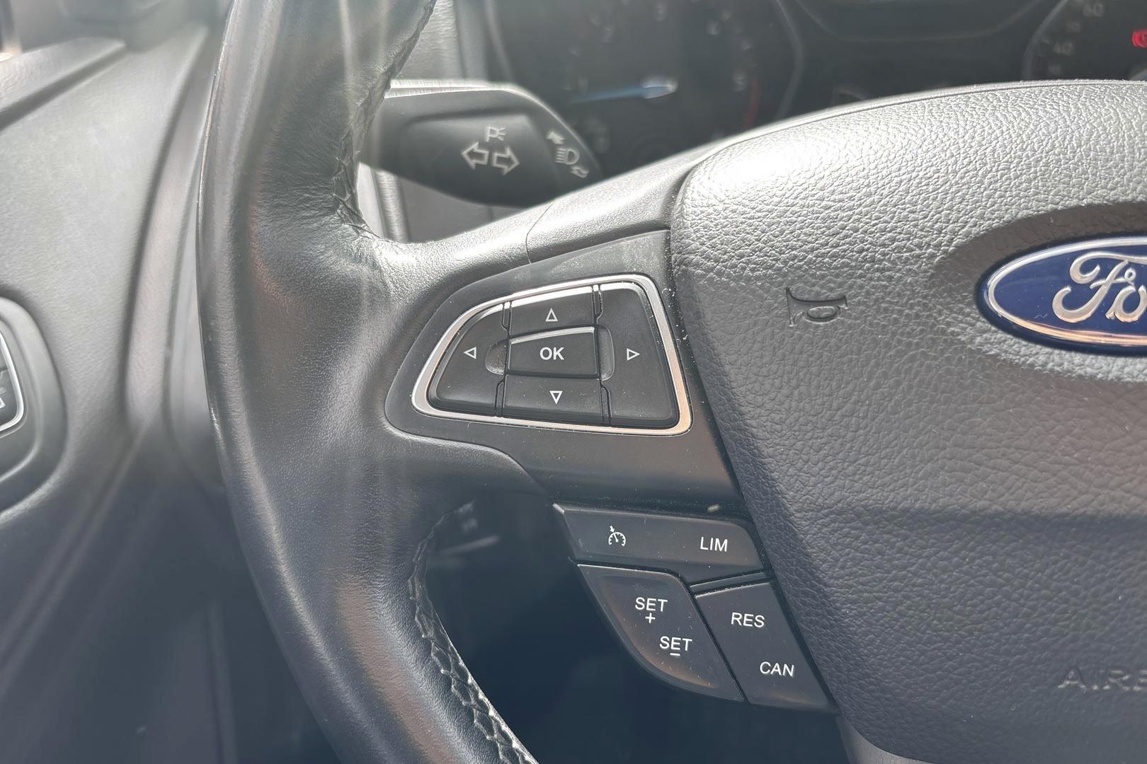 FORD FOCUS 2015