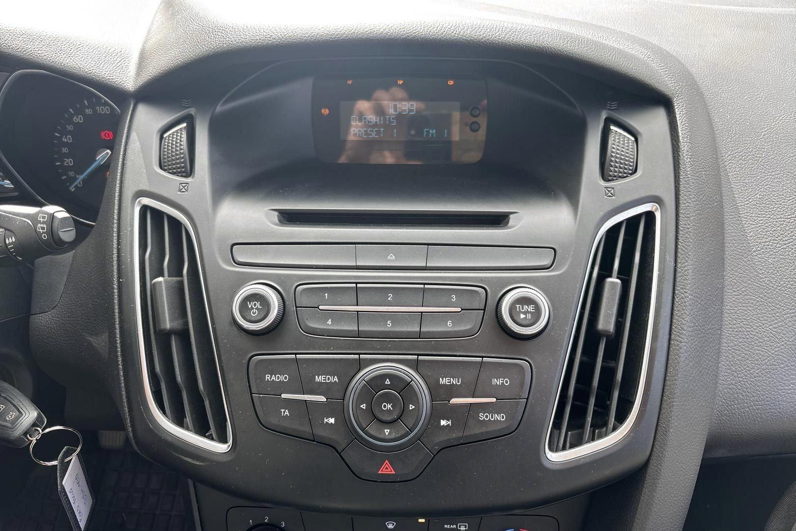 FORD FOCUS 2015