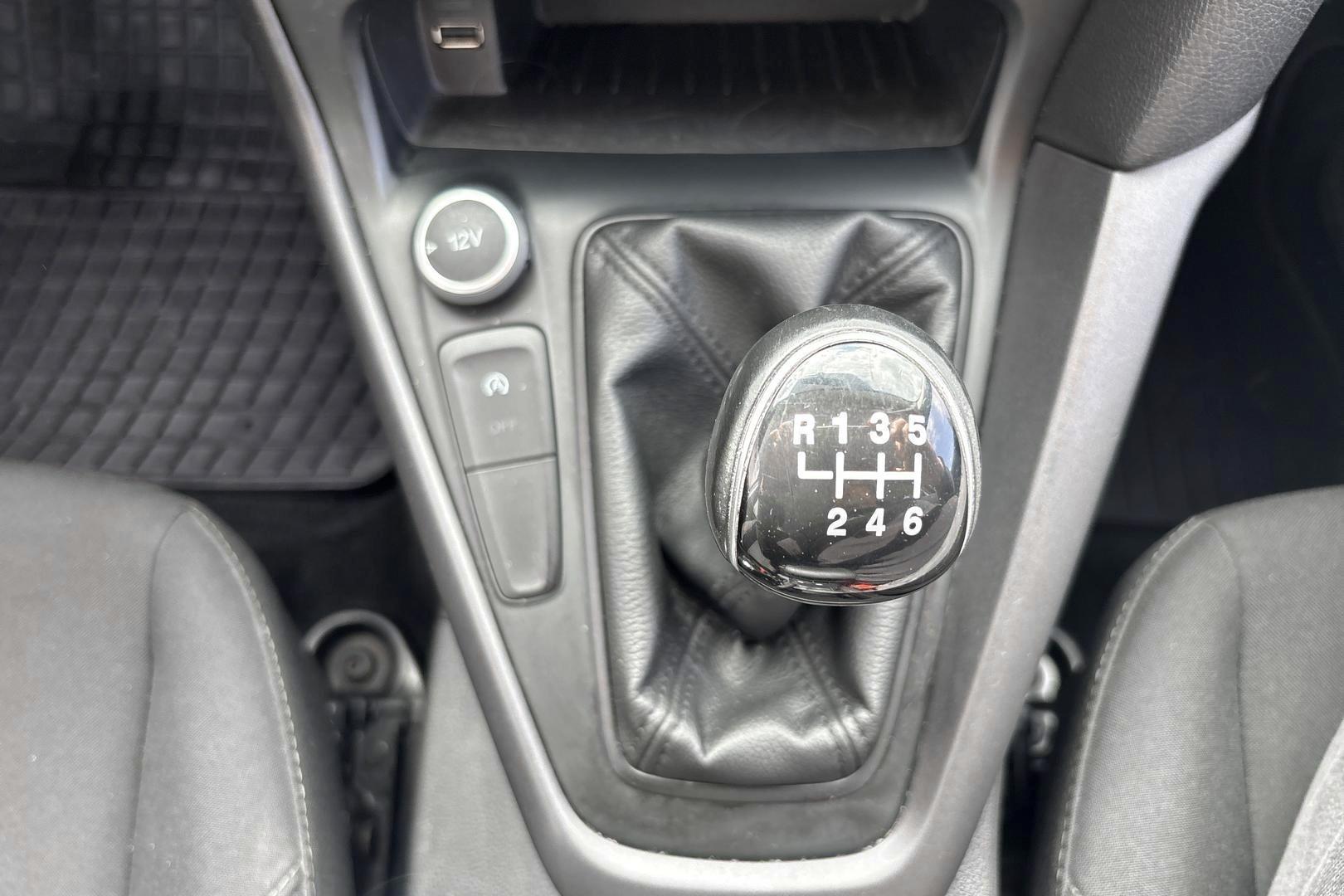 FORD FOCUS 2015