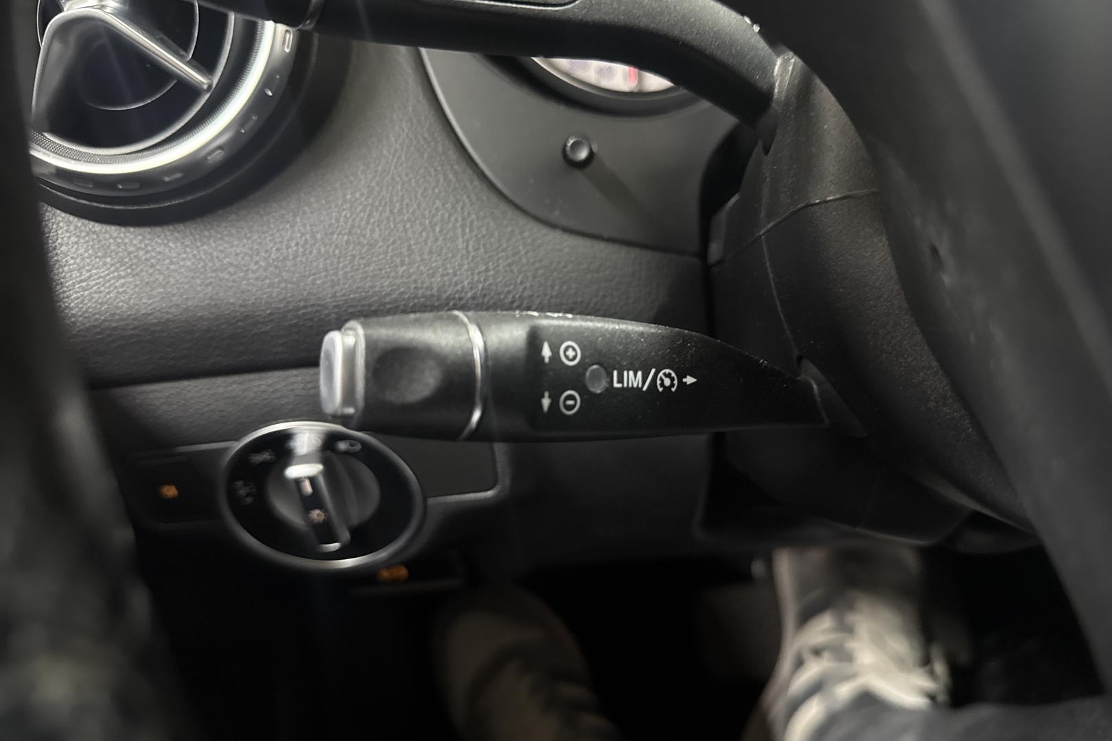 Mercedes-Benz GLA 2015