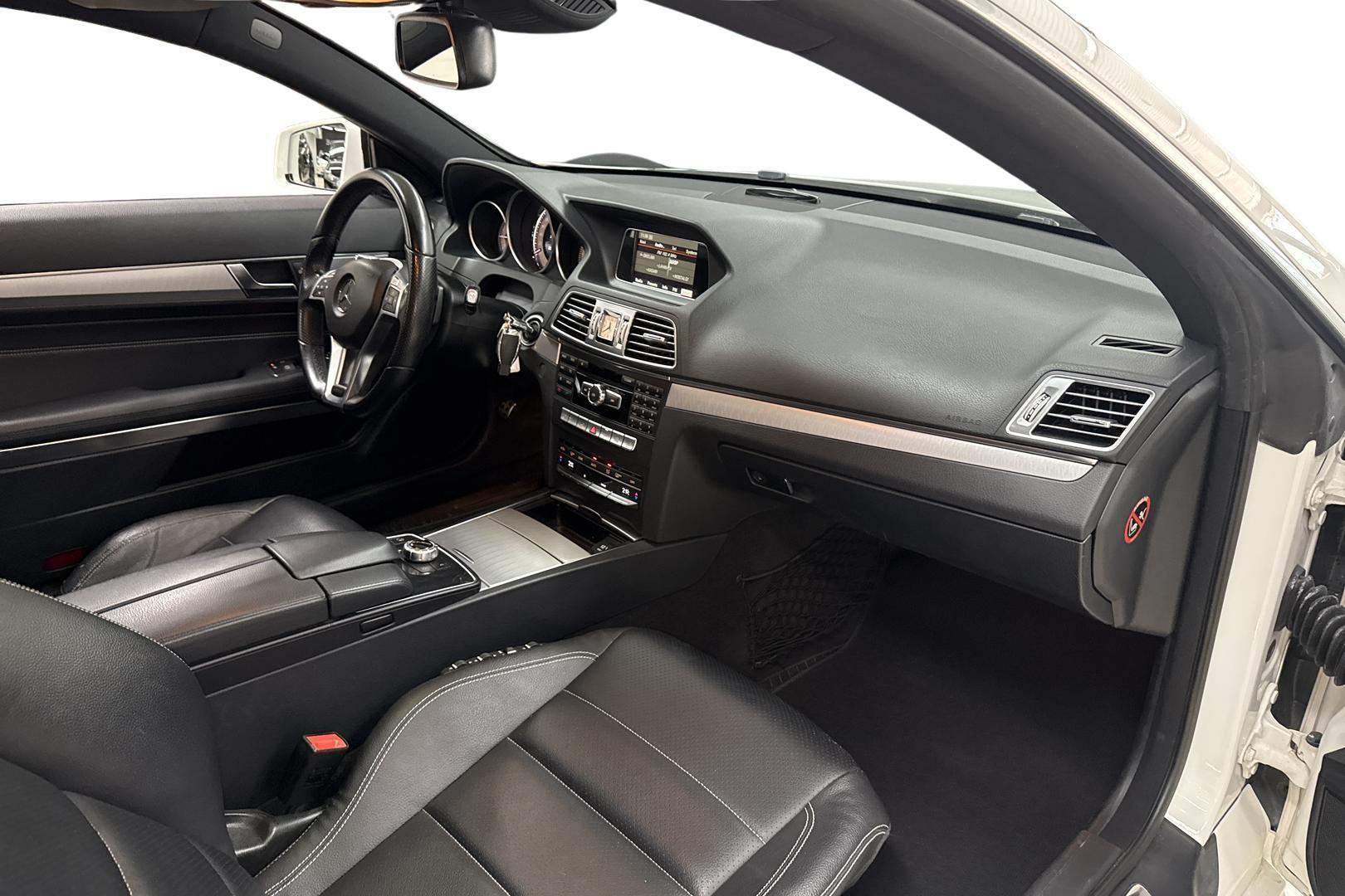 MERCEDES-BENZ E 2013