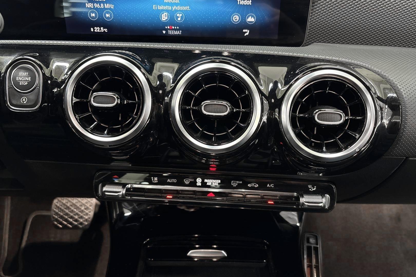 Mercedes-Benz A 2022