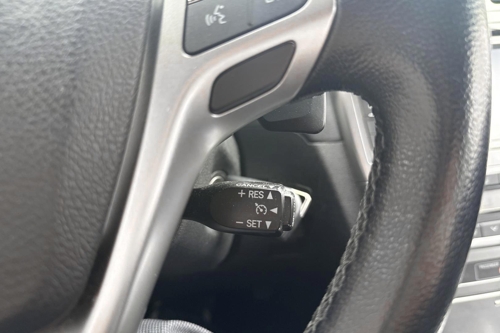TOYOTA AVENSIS 2015