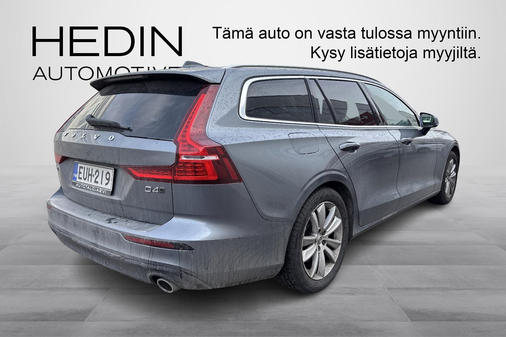 VOLVO V60 2019