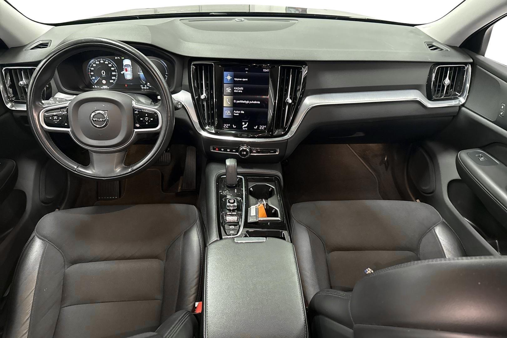 Volvo V60 2021