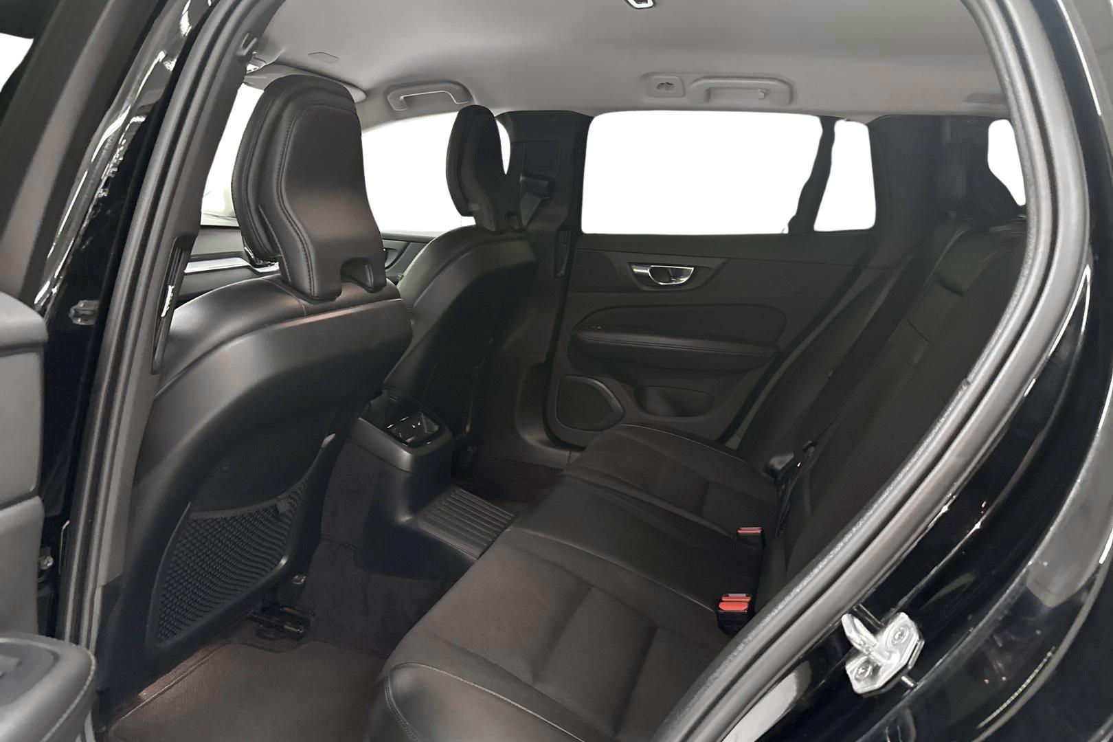 Volvo V60 2021