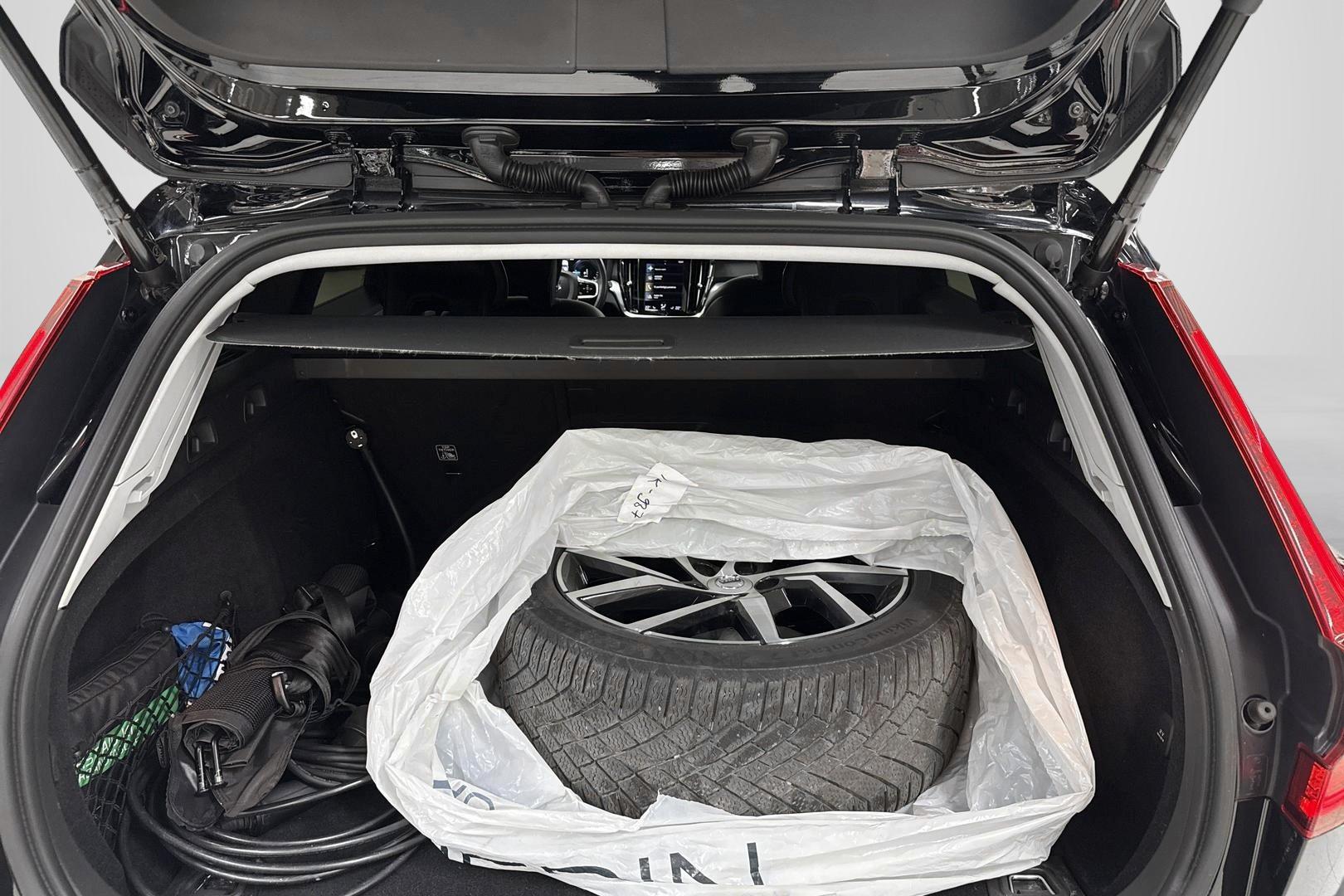 Volvo V60 2021