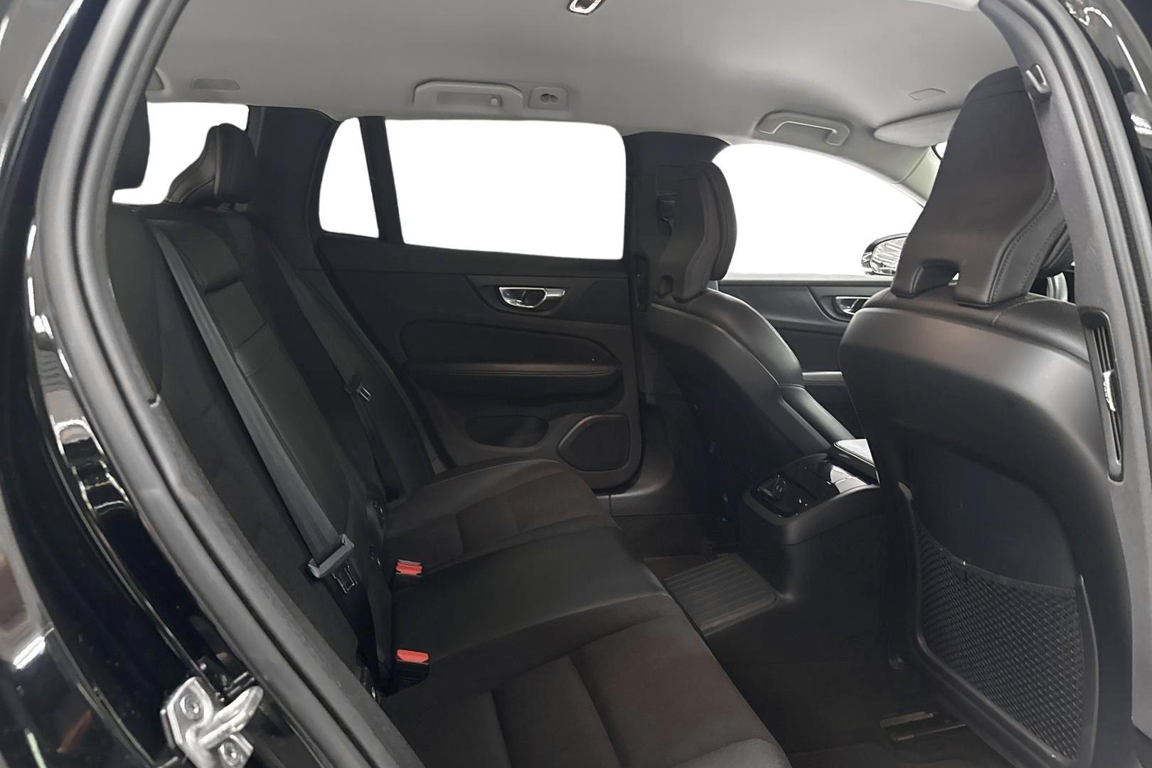 Volvo V60 2021