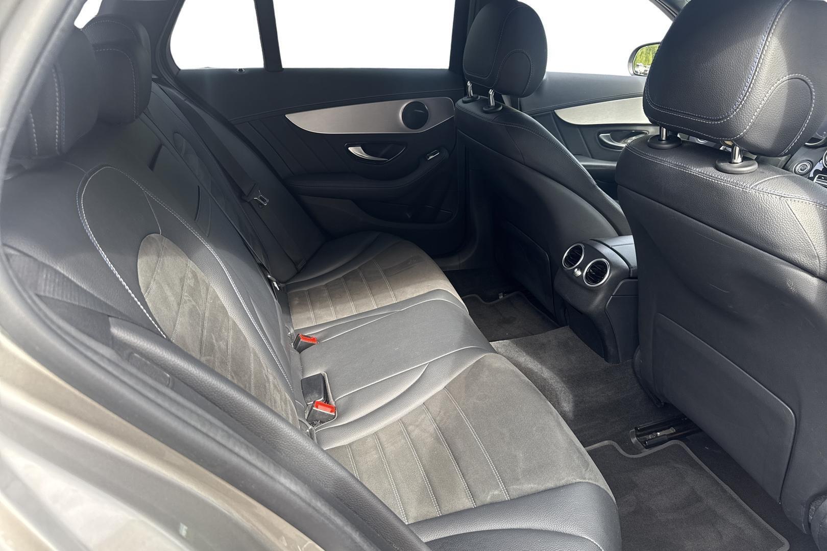 Mercedes-Benz C 2021