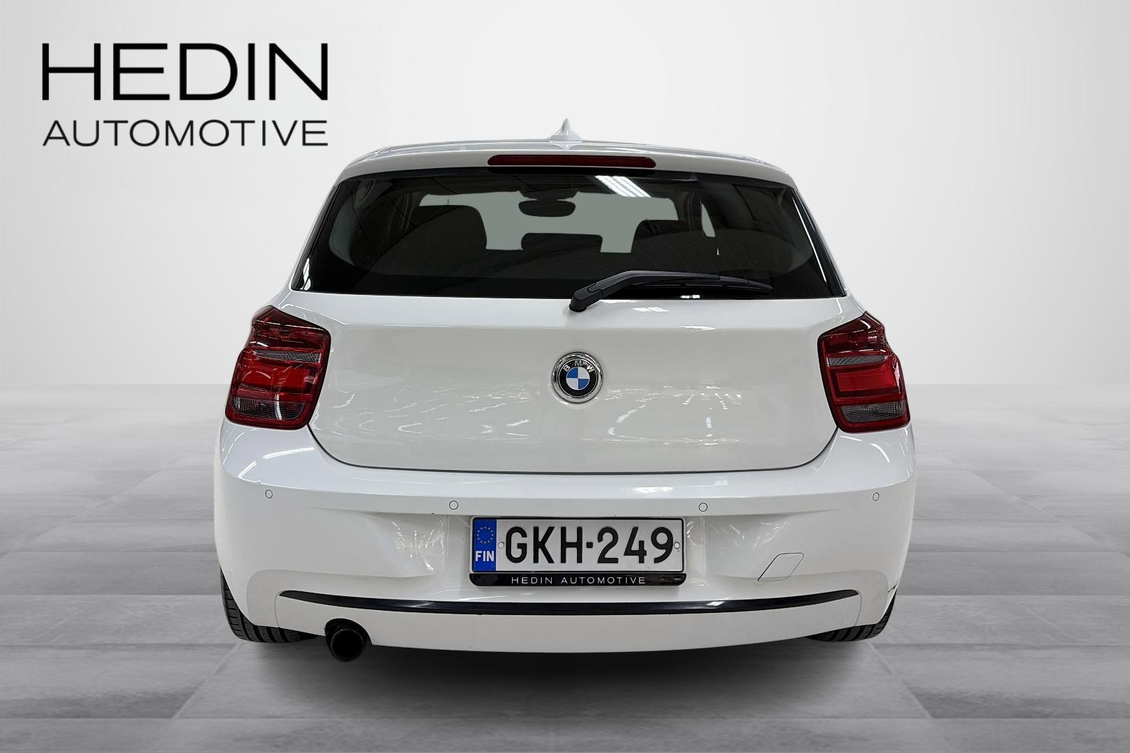 BMW 118 2011