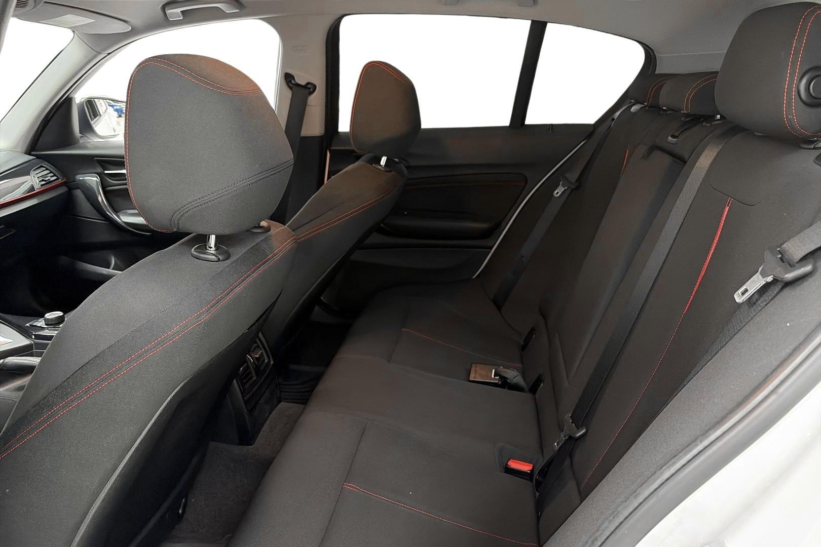 BMW 118 2011