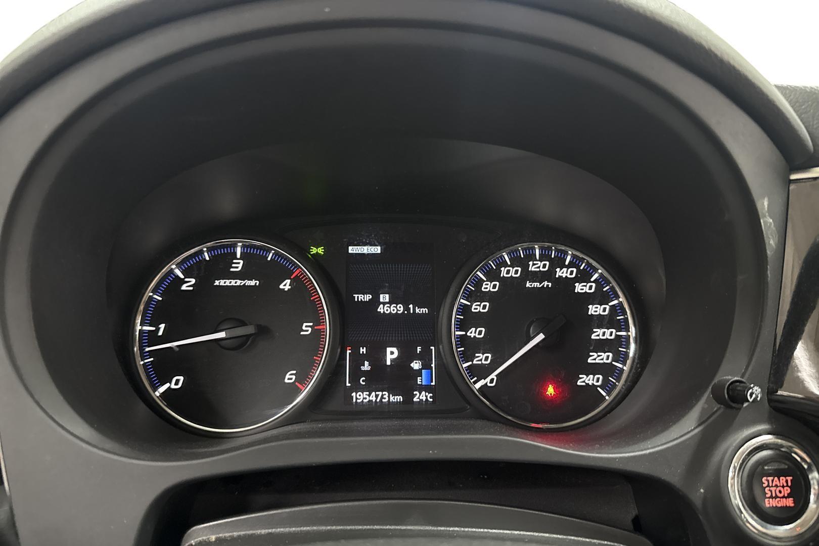 MITSUBISHI OUTLANDER 2016
