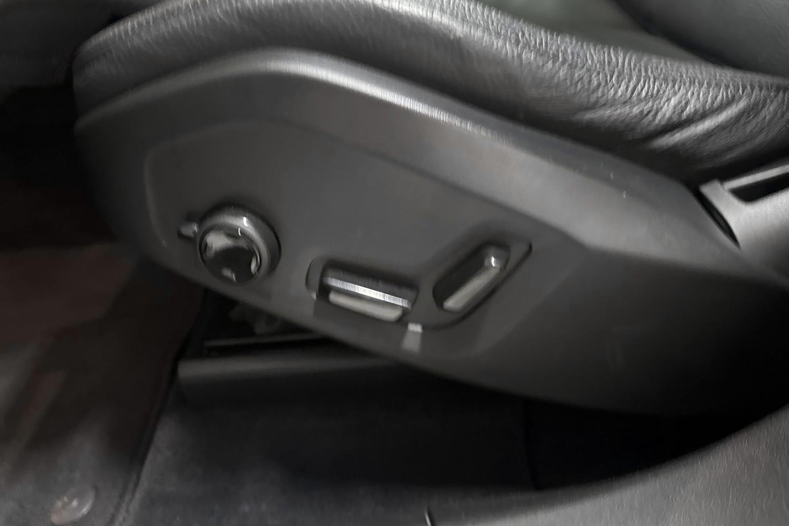 Volvo XC60 2023