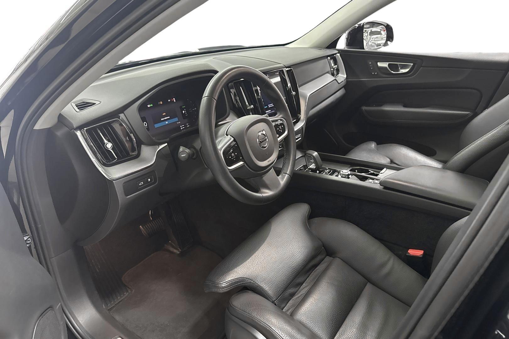 Volvo XC60 2023