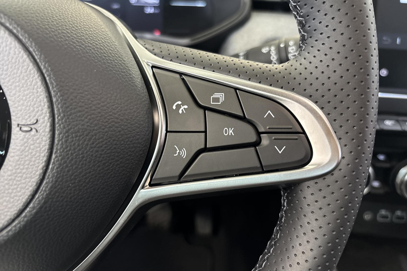 MITSUBISHI COLT 2026