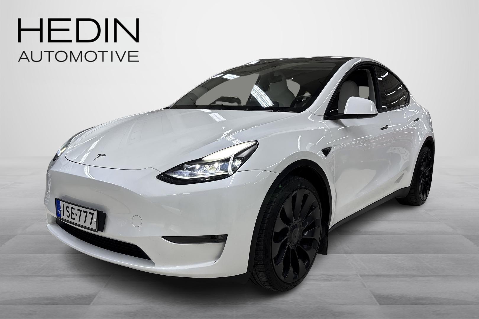 Tesla Model Y 2024