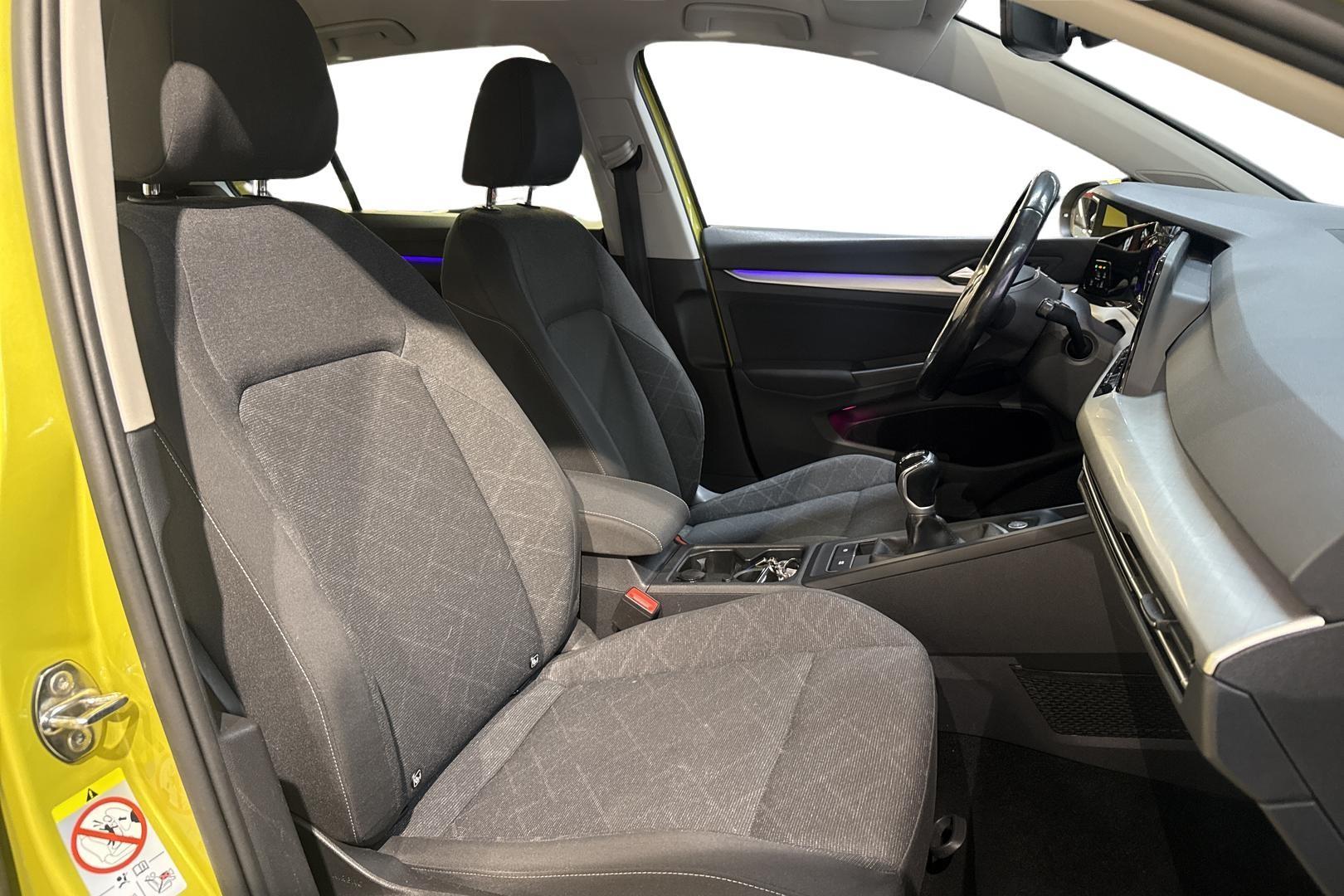 Volkswagen Golf 2021