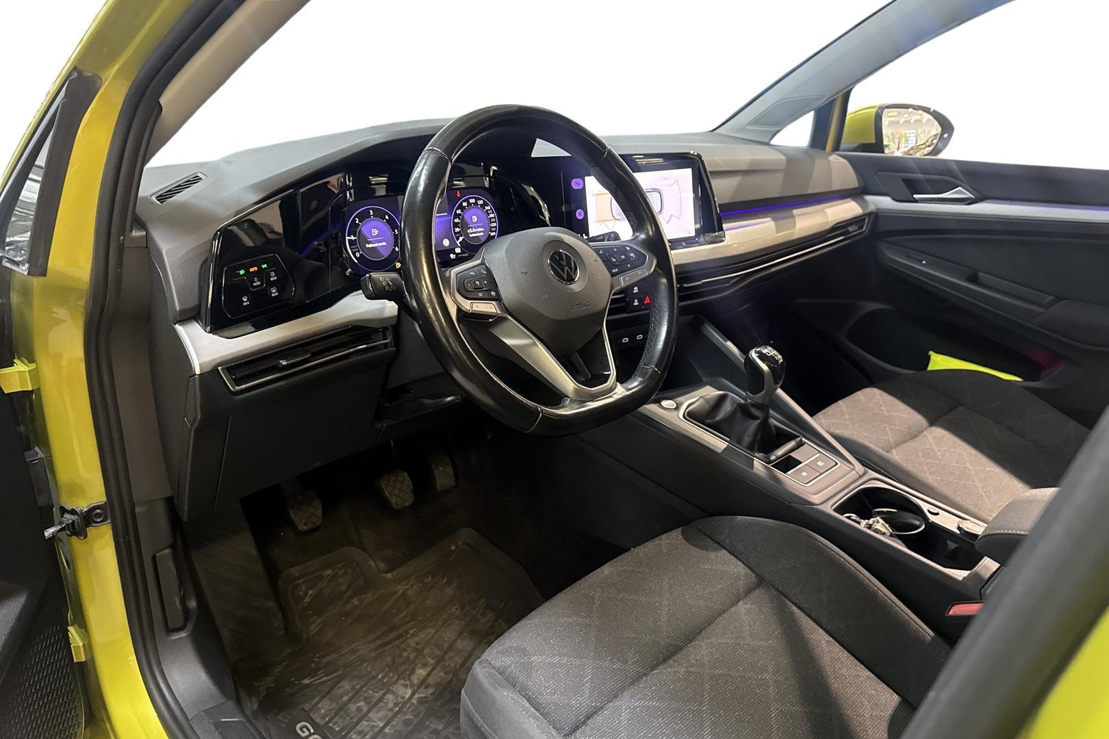 Volkswagen Golf 2021