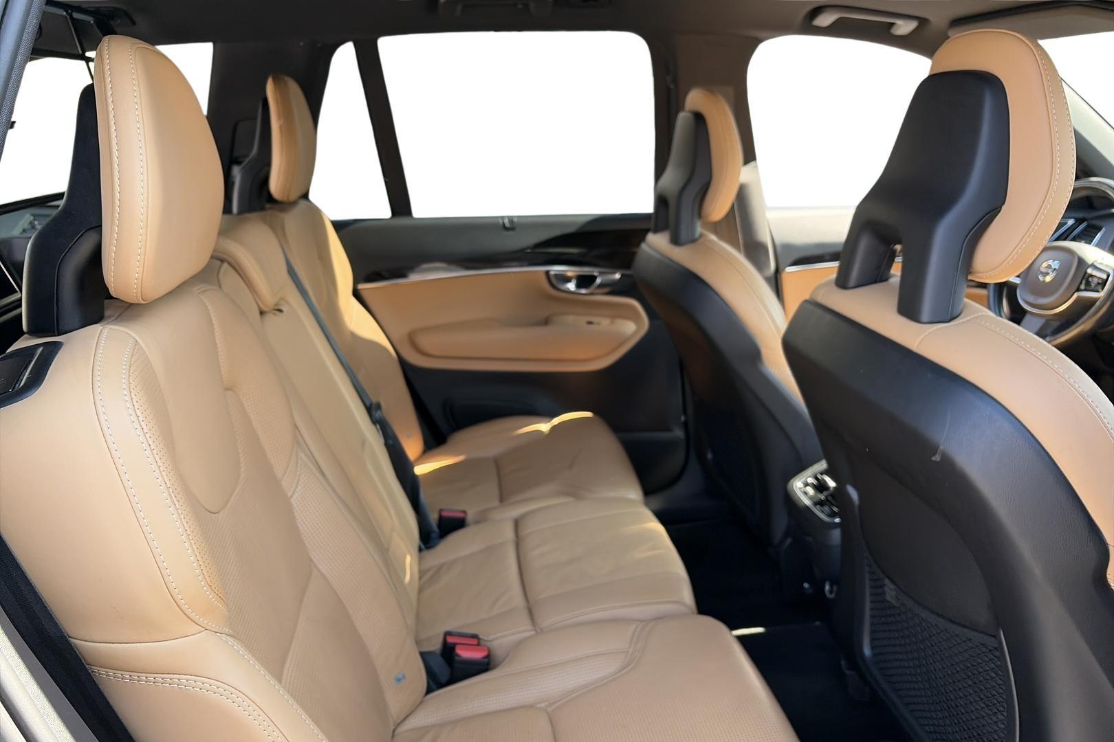 VOLVO XC90 2017