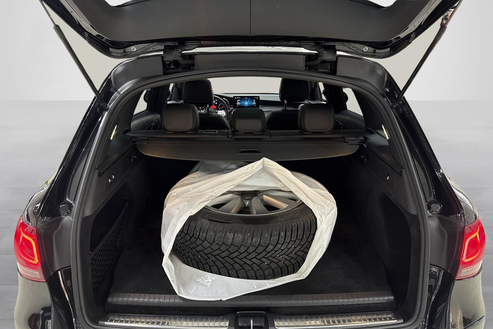 Mercedes-Benz GLC 2021