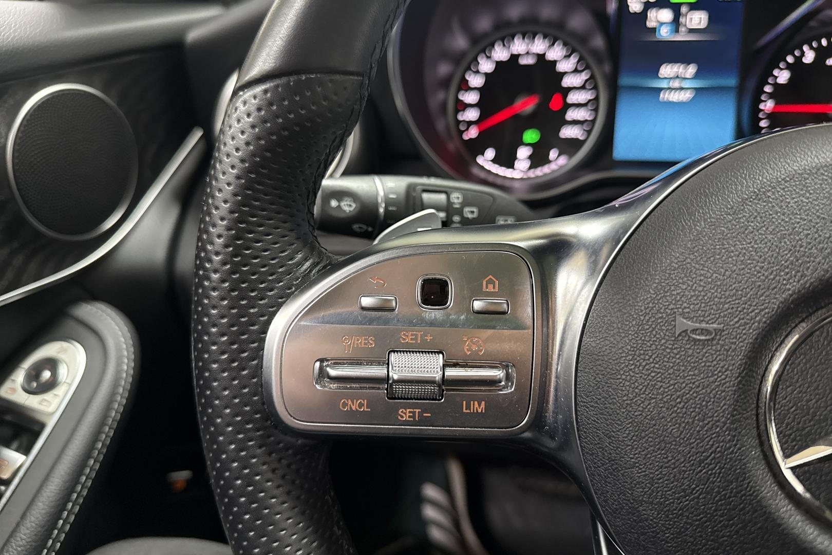 Mercedes-Benz GLC 2021
