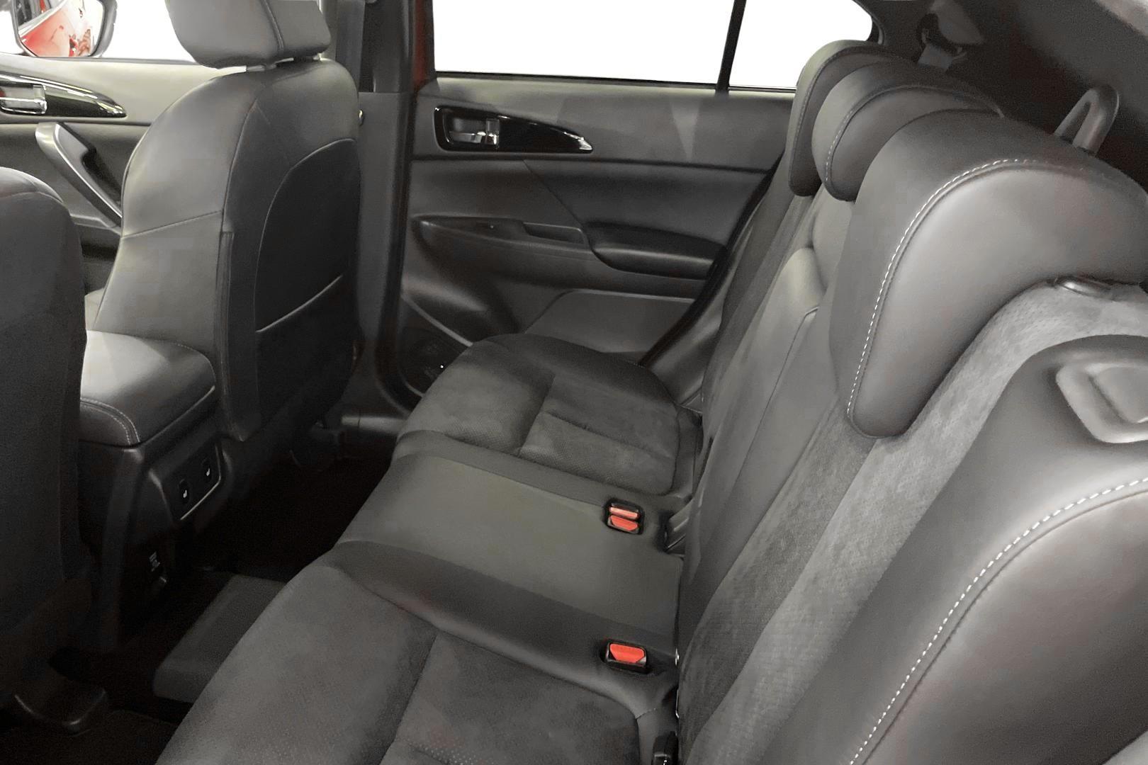 MITSUBISHI Eclipse Cross 2025