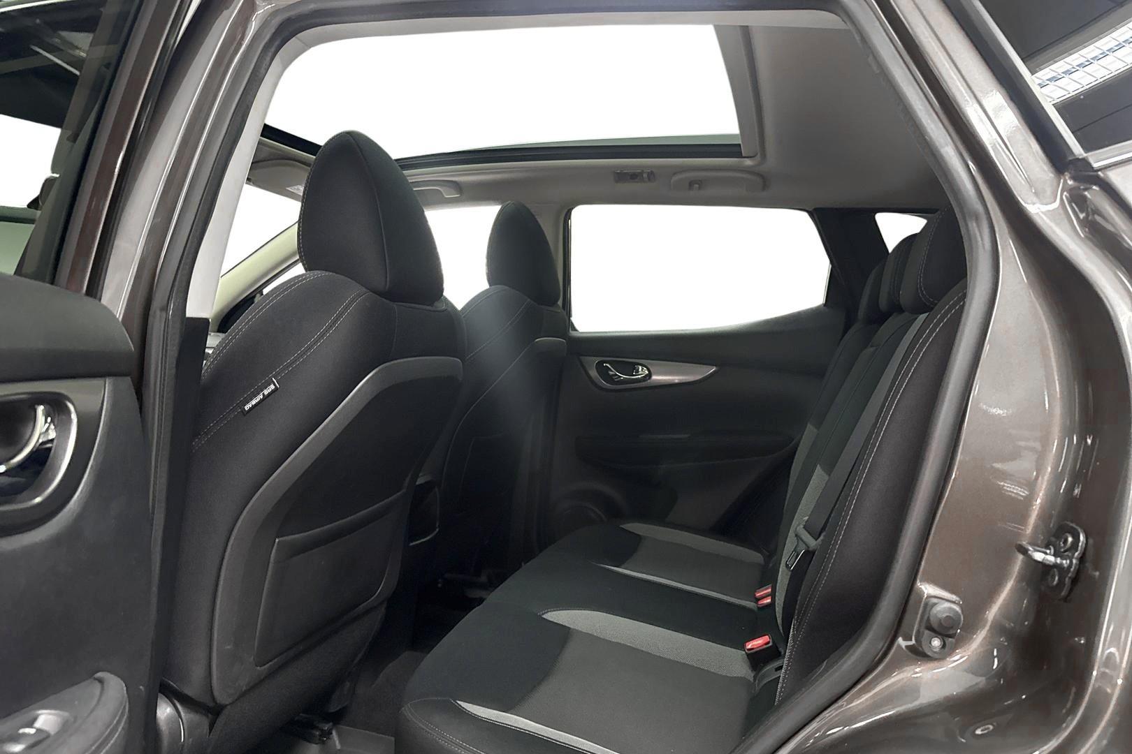 NISSAN Qashqai 2018