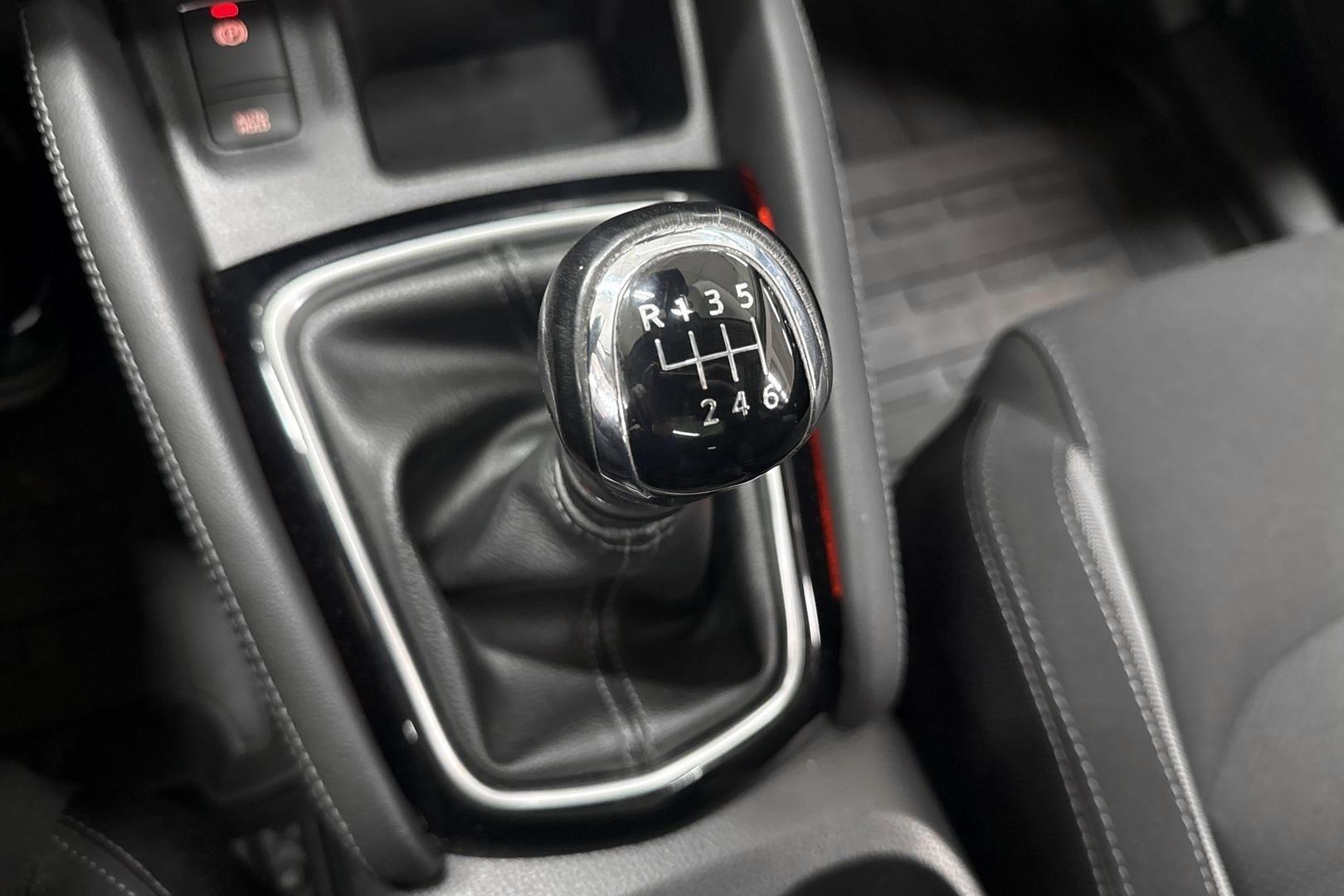 NISSAN Qashqai 2018