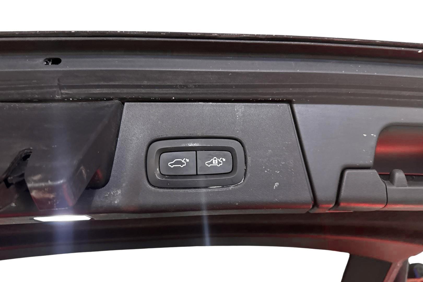 Volvo V90 Cross Country 2023