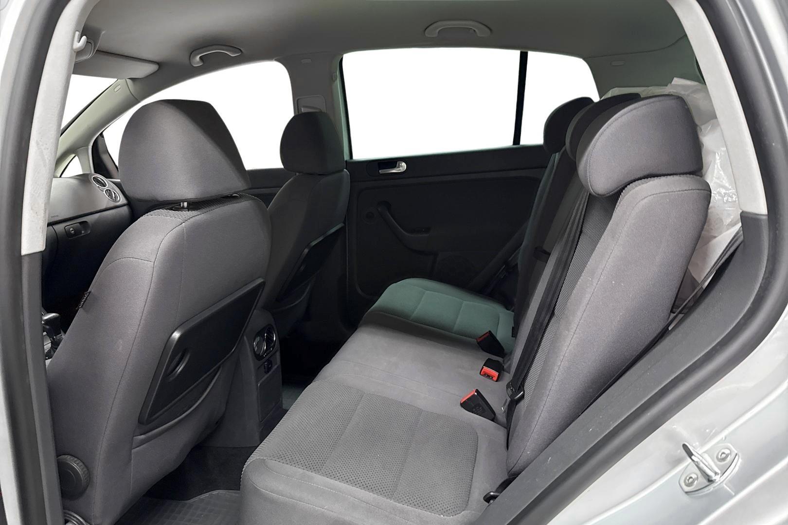 VOLKSWAGEN GOLF PLUS 2009