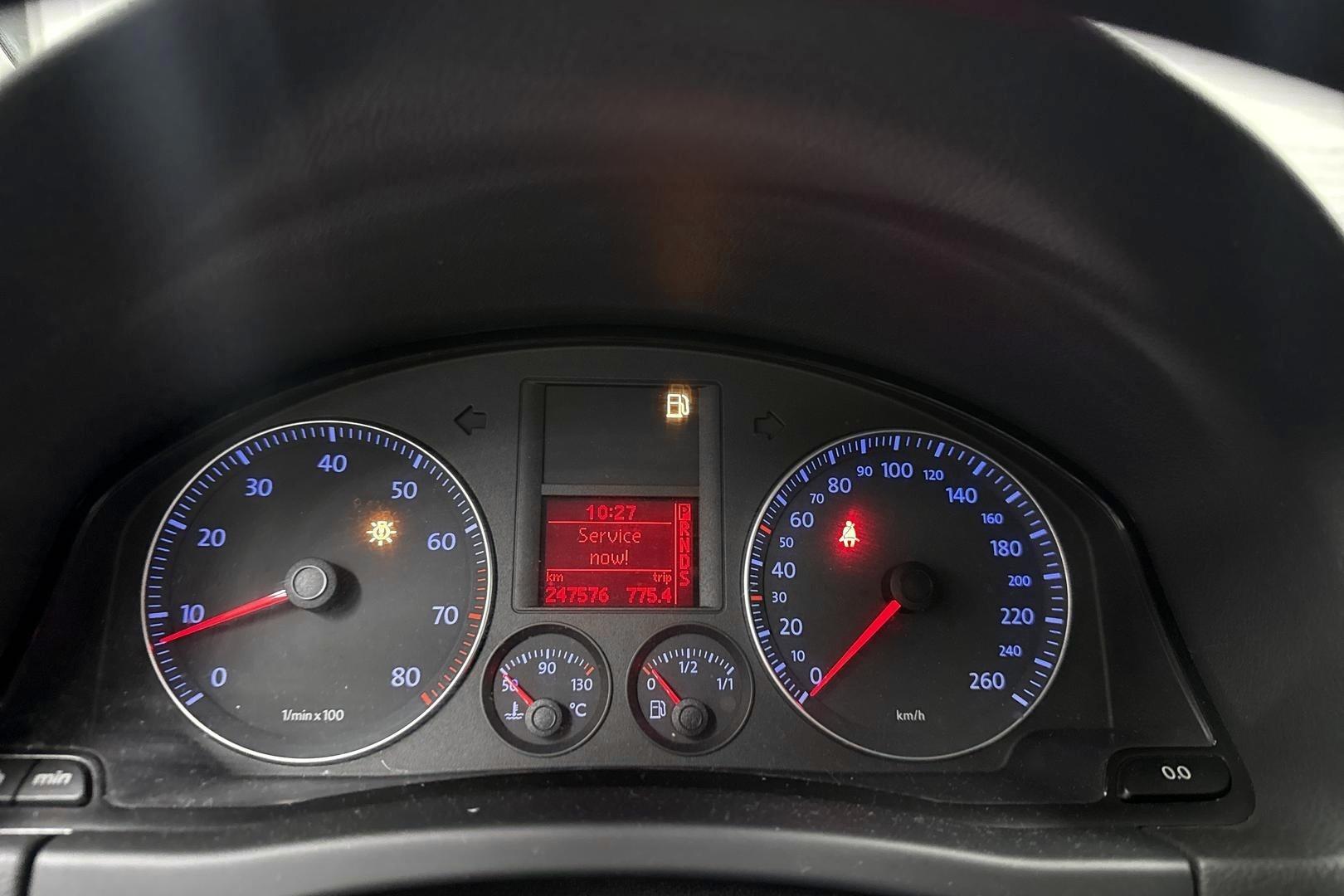 VOLKSWAGEN GOLF PLUS 2009
