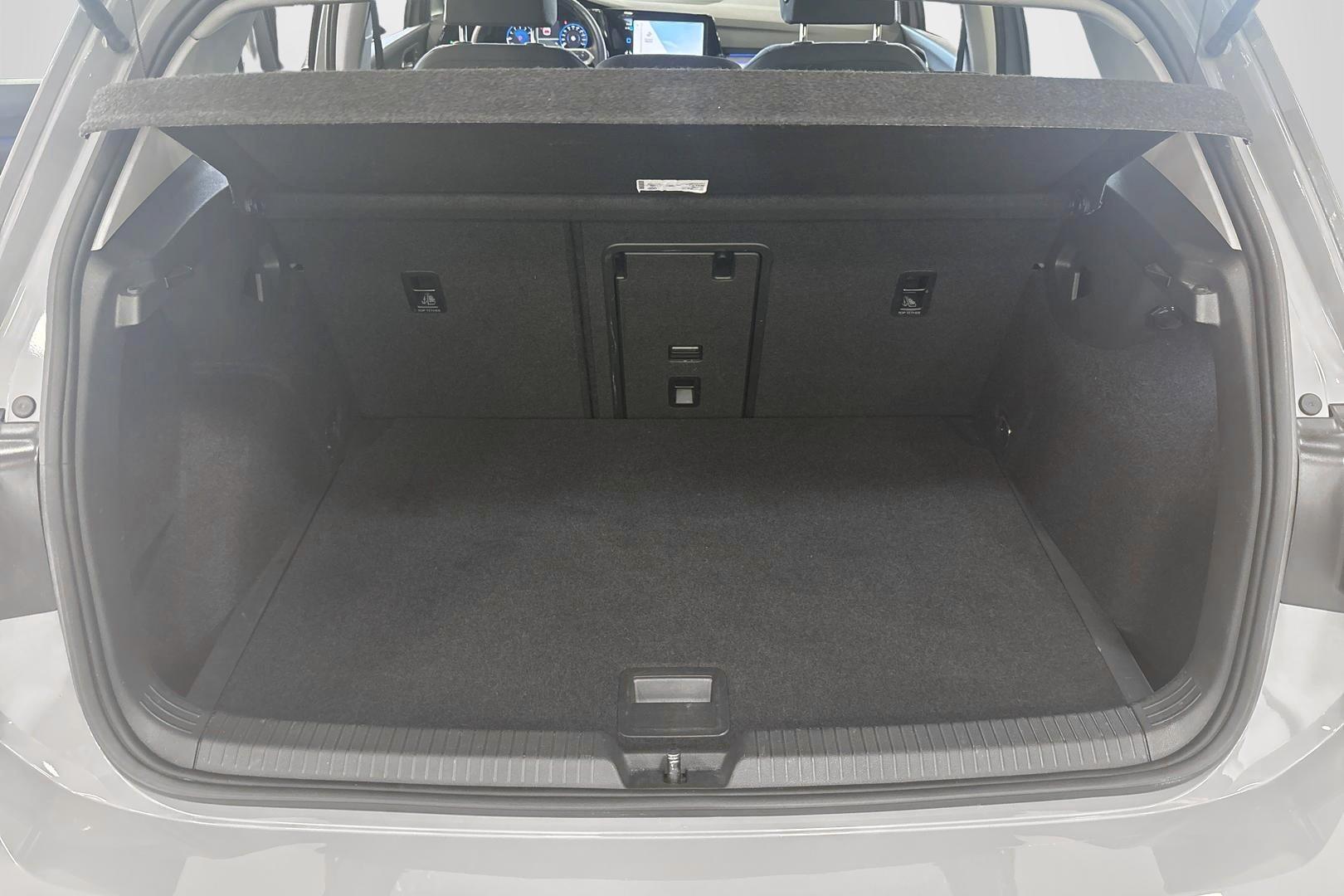 Volkswagen Golf 2021