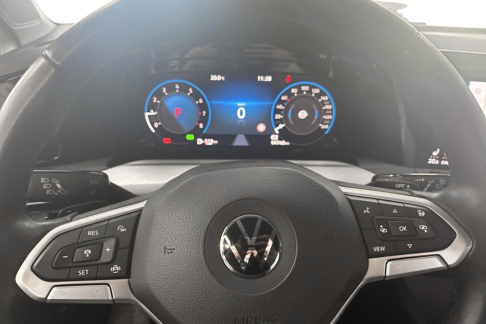 Volkswagen Golf 2021