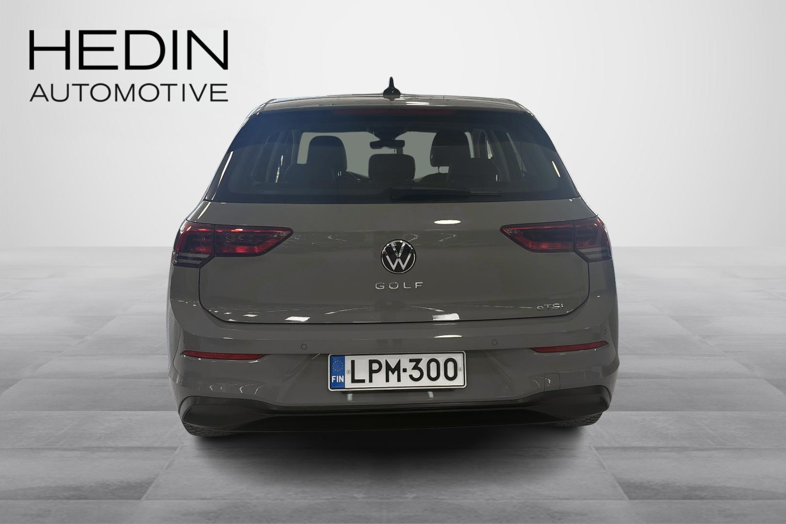 Volkswagen Golf 2021