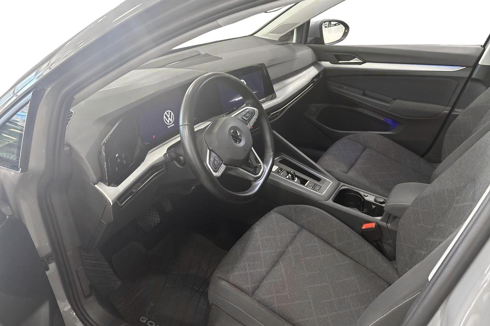 Volkswagen Golf 2021