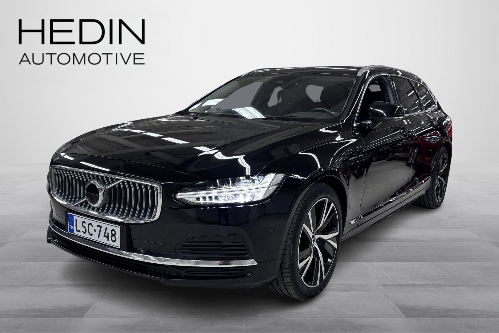 Volvo V90 2023