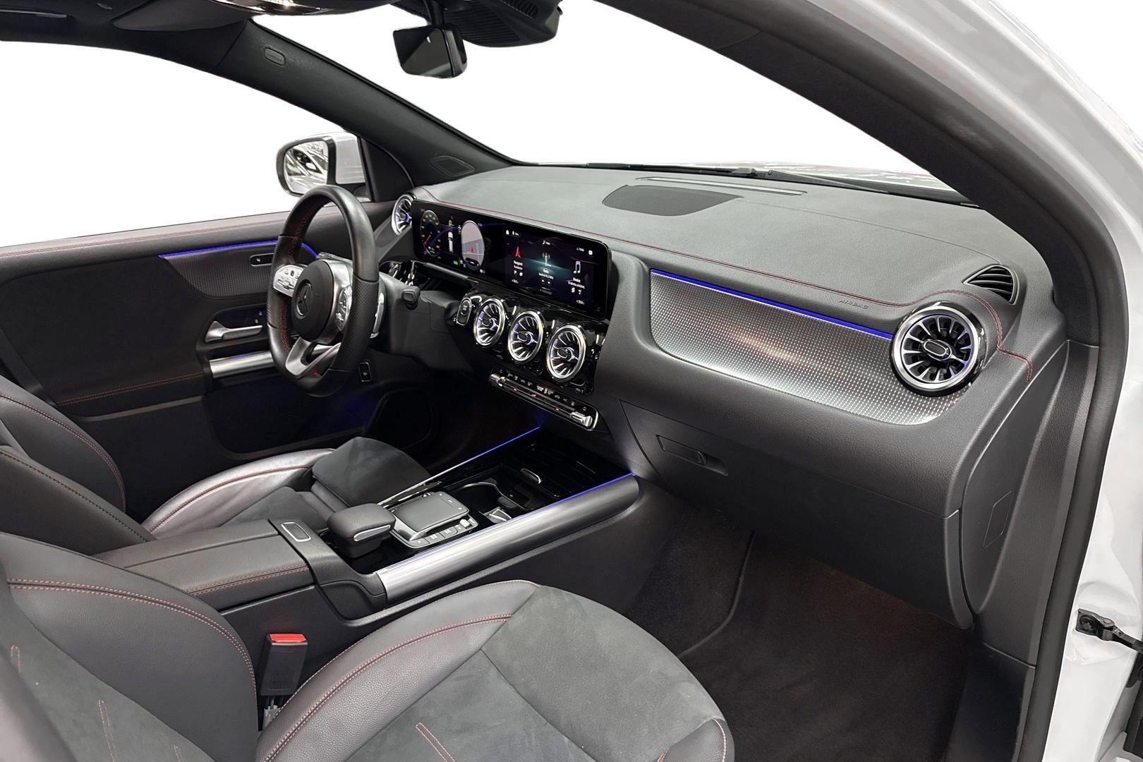 Mercedes-Benz EQA 2024