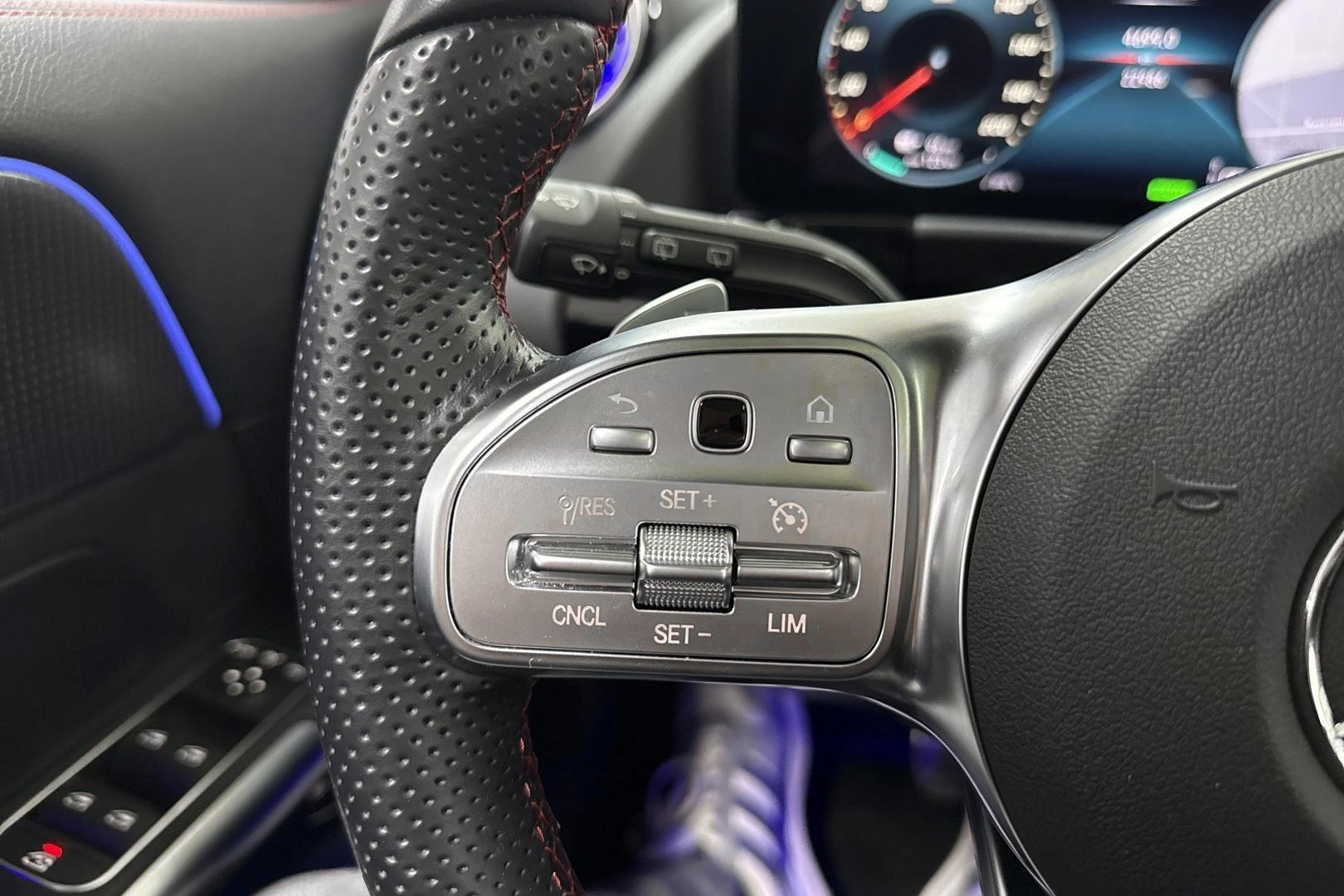 Mercedes-Benz EQA 2024