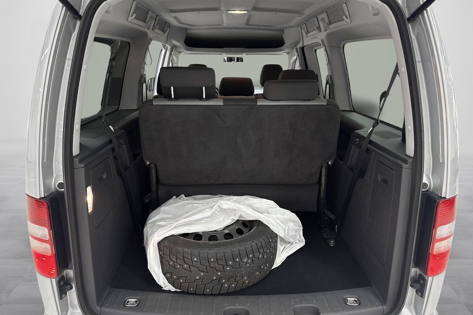 Volkswagen Caddy Maxi 2013