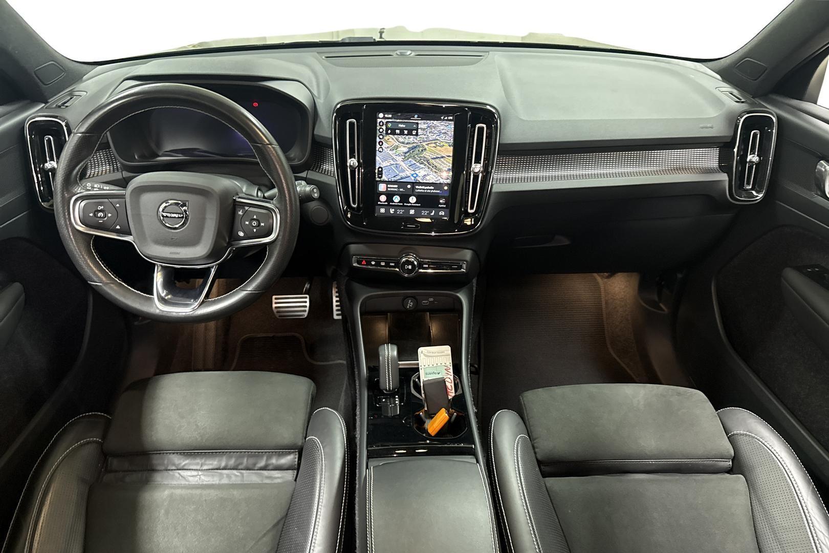 Volvo XC40 2021