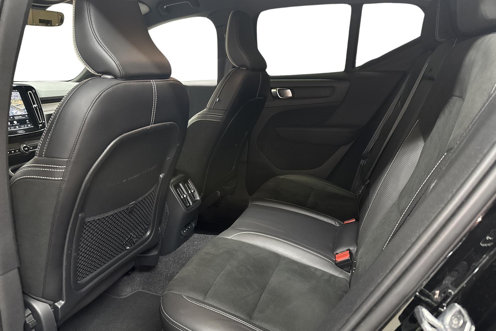 Volvo XC40 2021