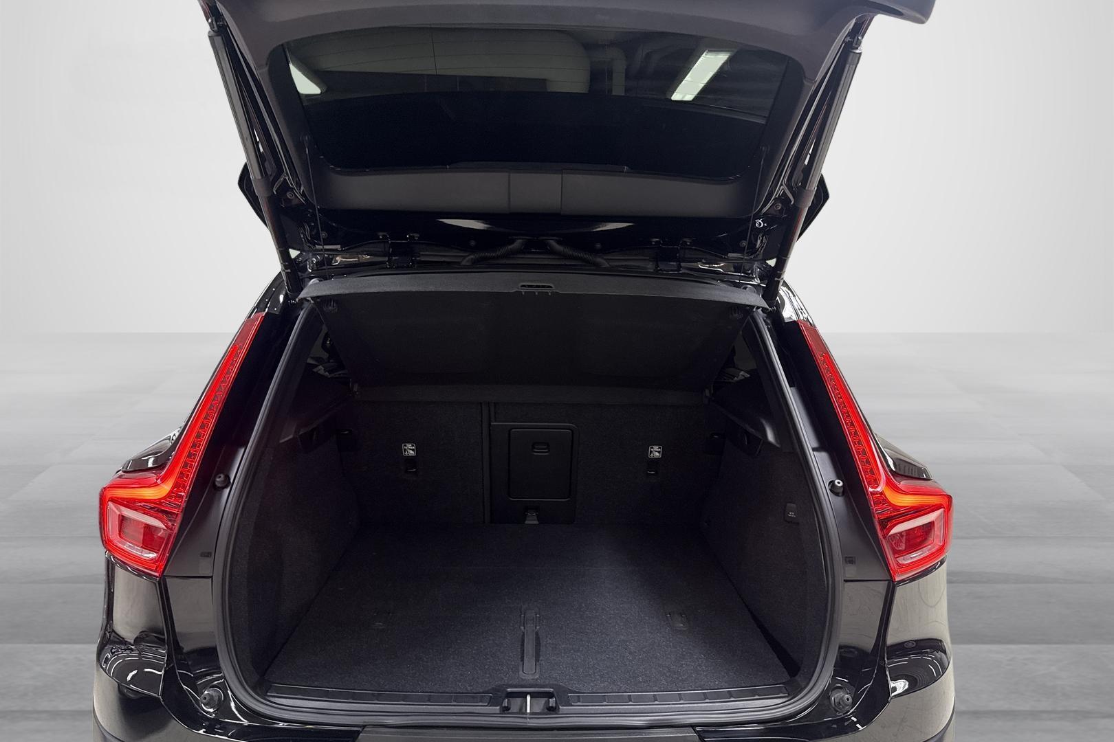 Volvo XC40 2021