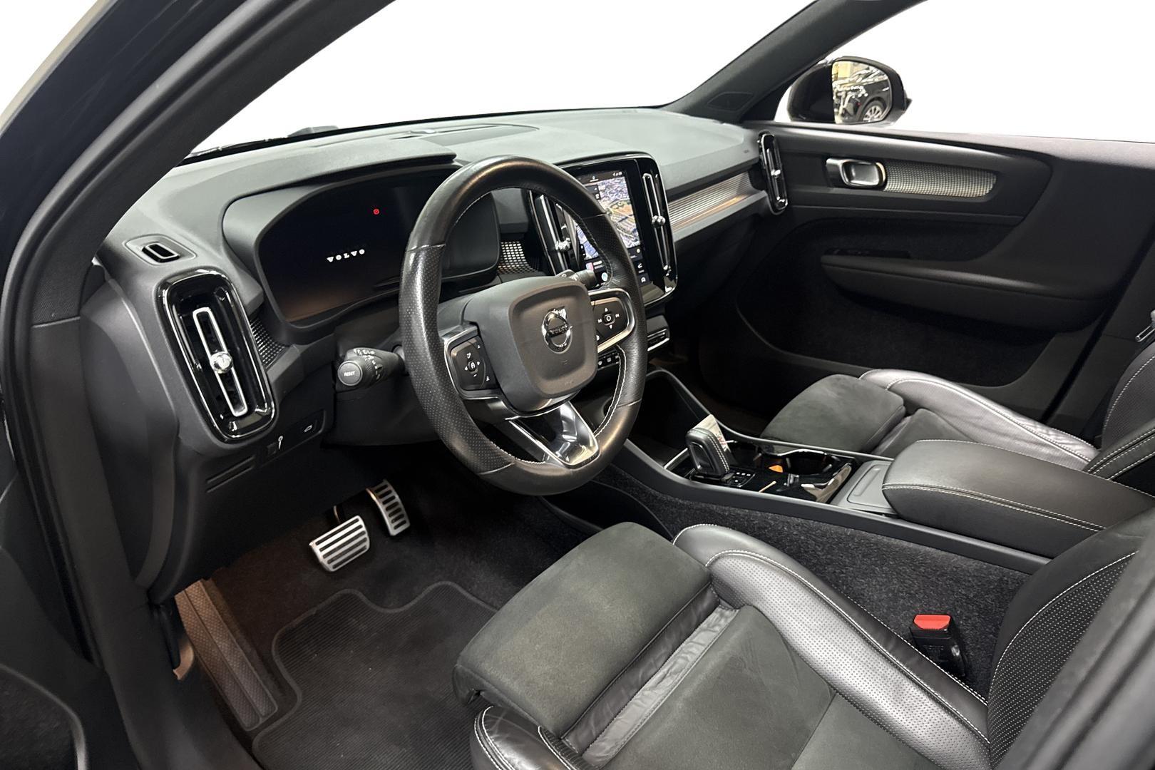 Volvo XC40 2021