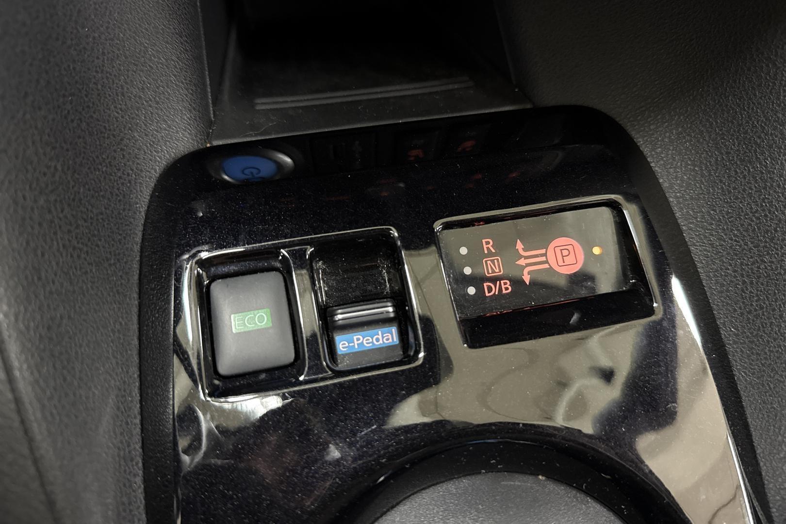 NISSAN Leaf 2021
