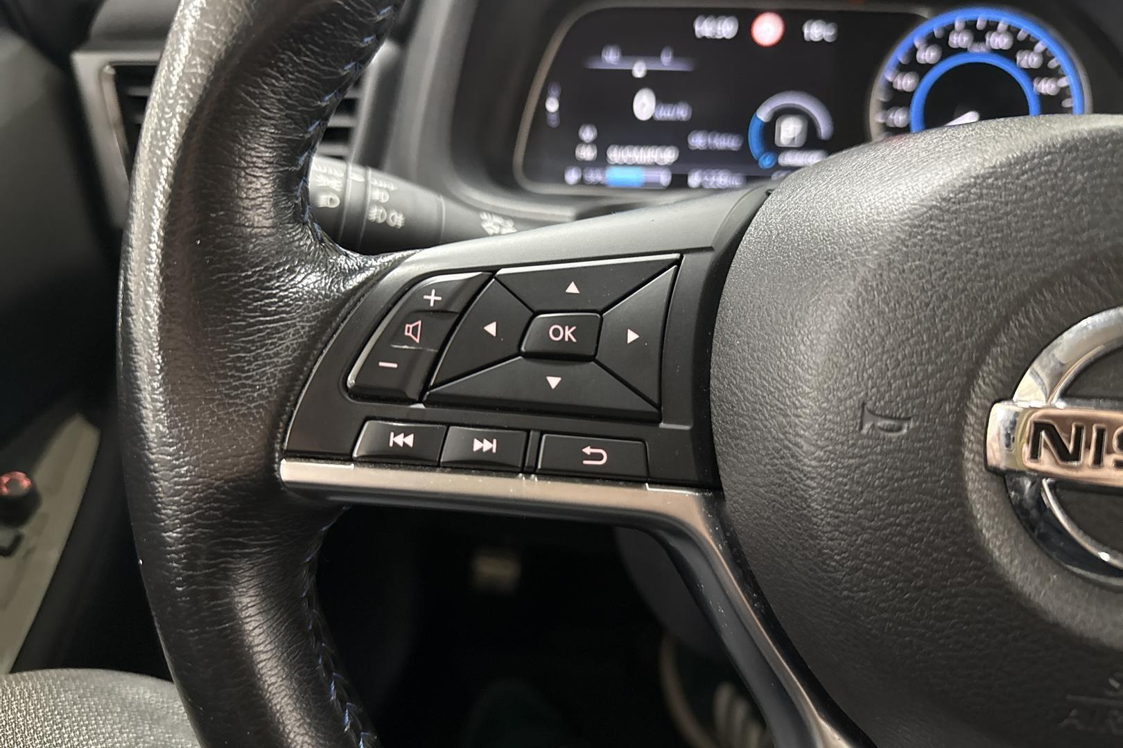 NISSAN Leaf 2021
