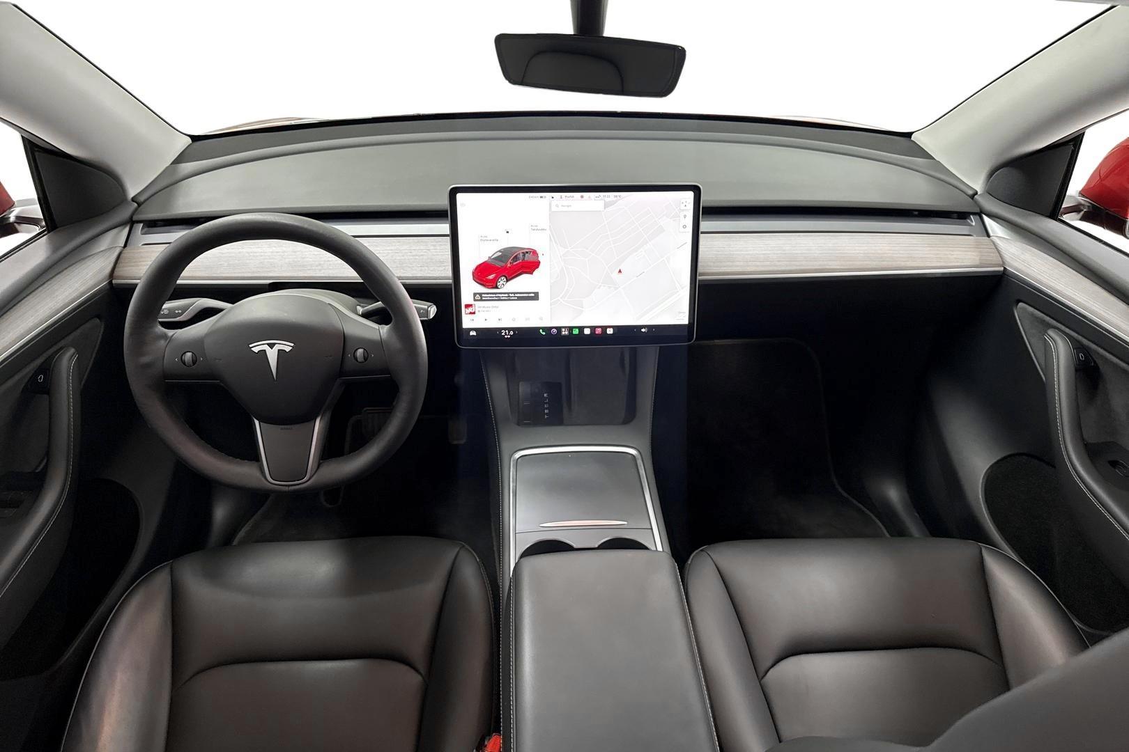 Tesla Model Y 2021